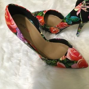 Multi colored floral pumps